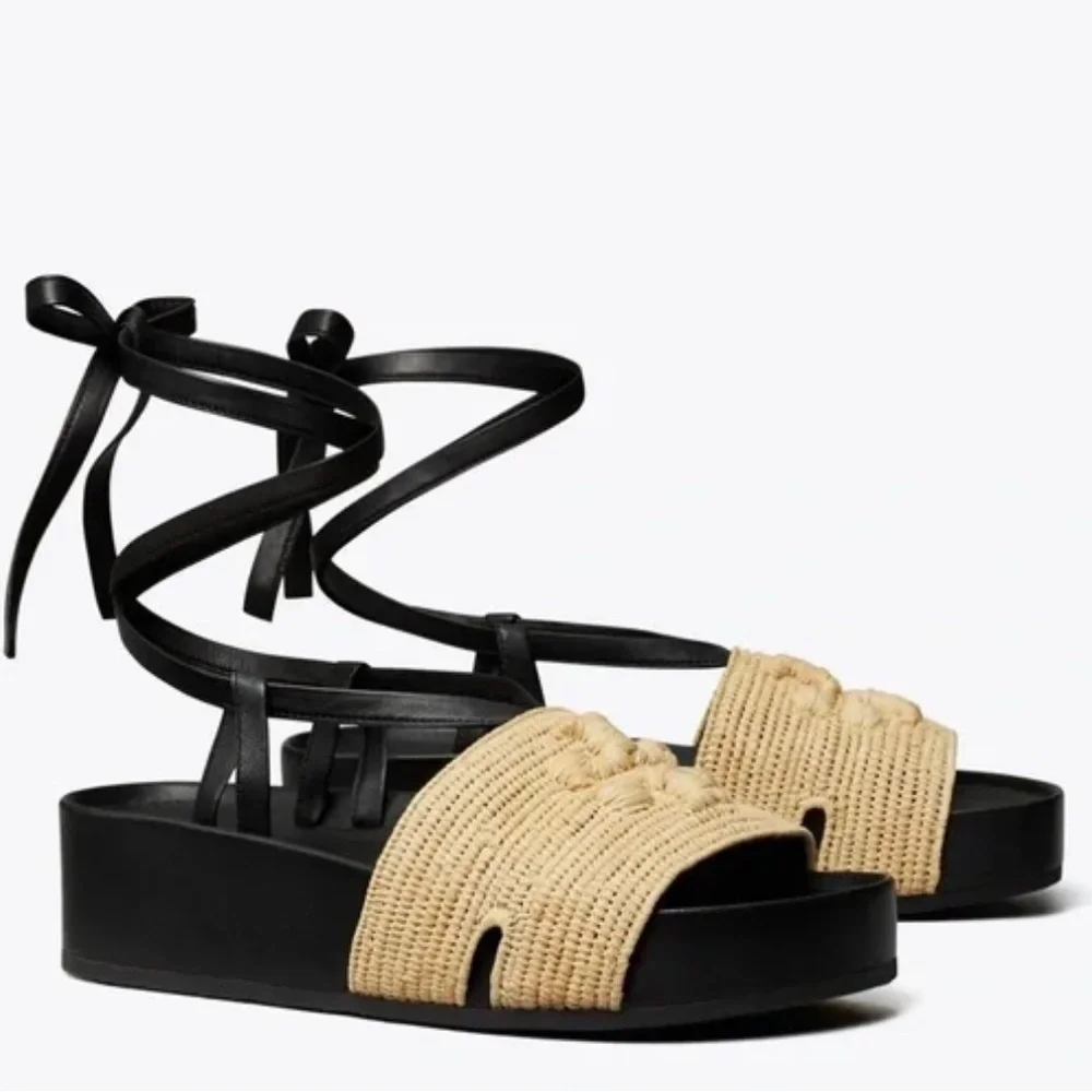 NWT Tory Burch Black and Tan Sandals